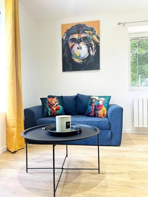 Jungle Appartement Avec Terrasse Laon Exterior photo
